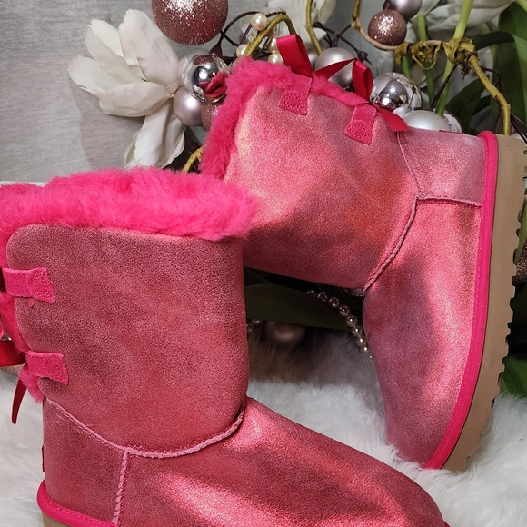 UGG BAILEY BOW GLISTEN WOMEN SHORT BOOTS Size7 New - Picture 5 of 6
